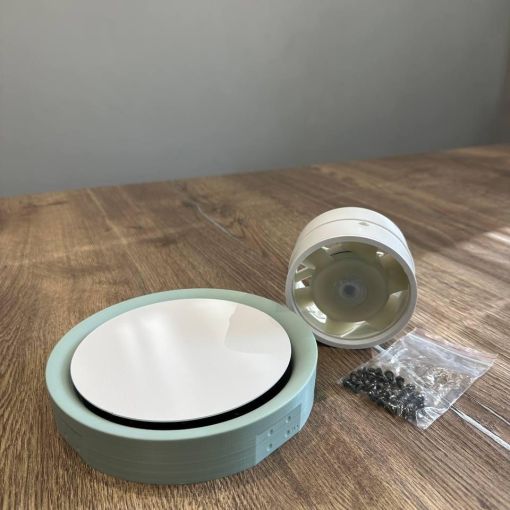 Решетка радиусная теневая на магнитах с ультратонким вентилятором MMotors и соединителем 