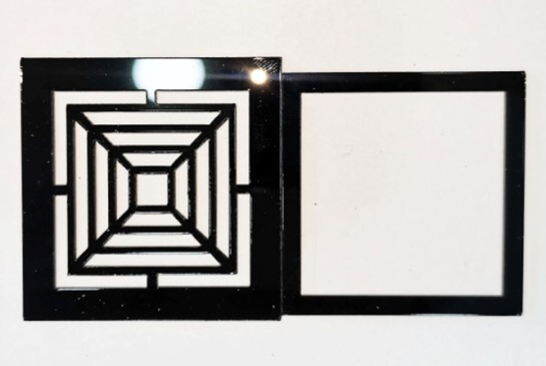 Решетка полистирол, черная, квадратная (Квадраты) 50*50